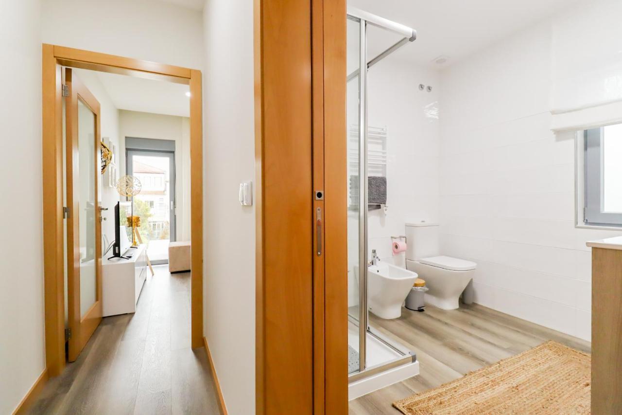 Tiana Apartment - City Centre With Terrace Віана-ду-Каштелу Екстер'єр фото